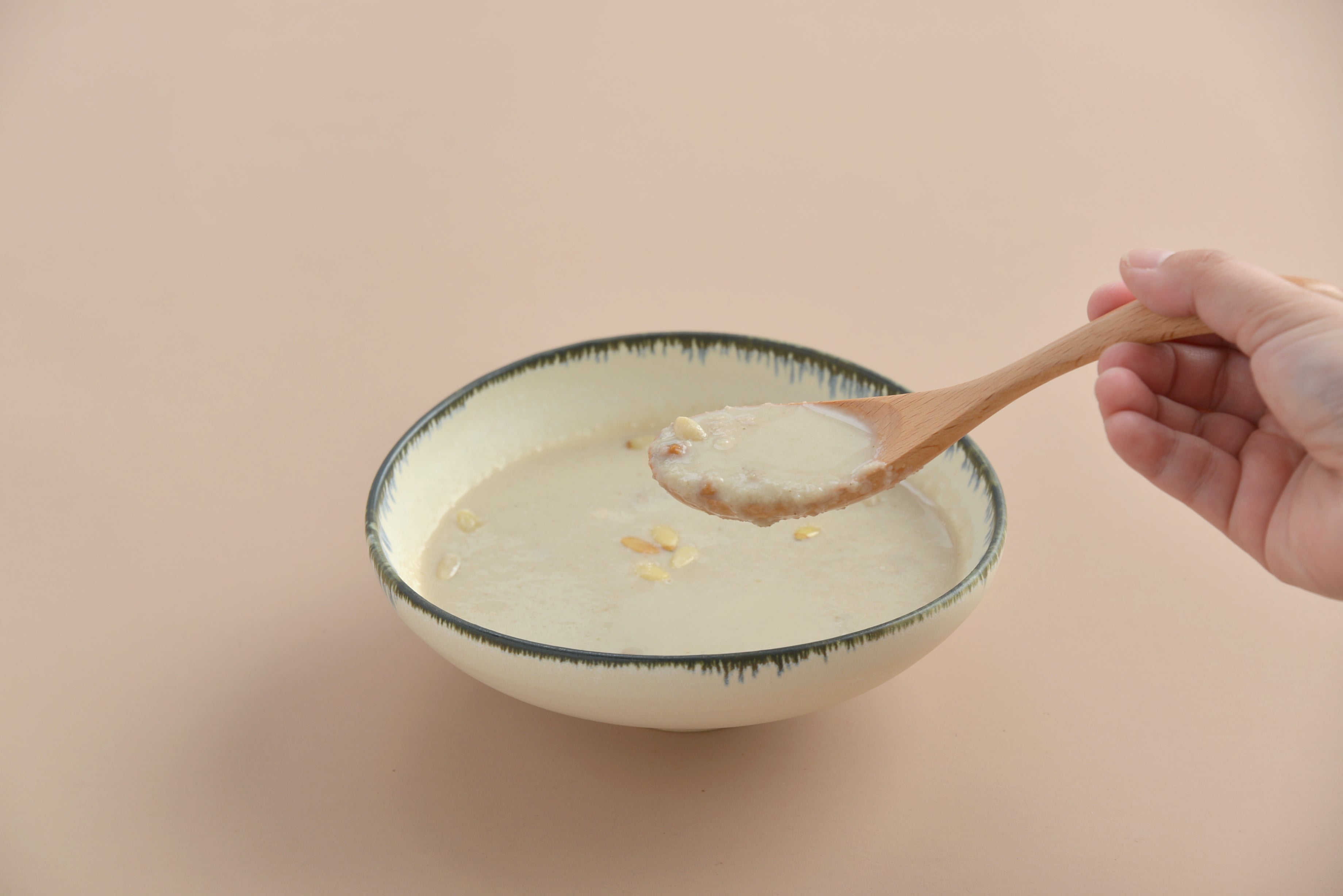 ごぼうの糀豆乳ポタージュ